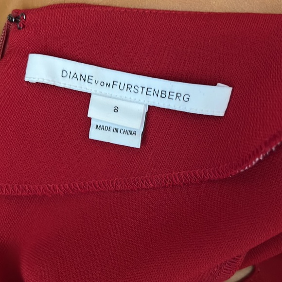 DVF Red Dress!!  Work twice! - Picture 7 of 9